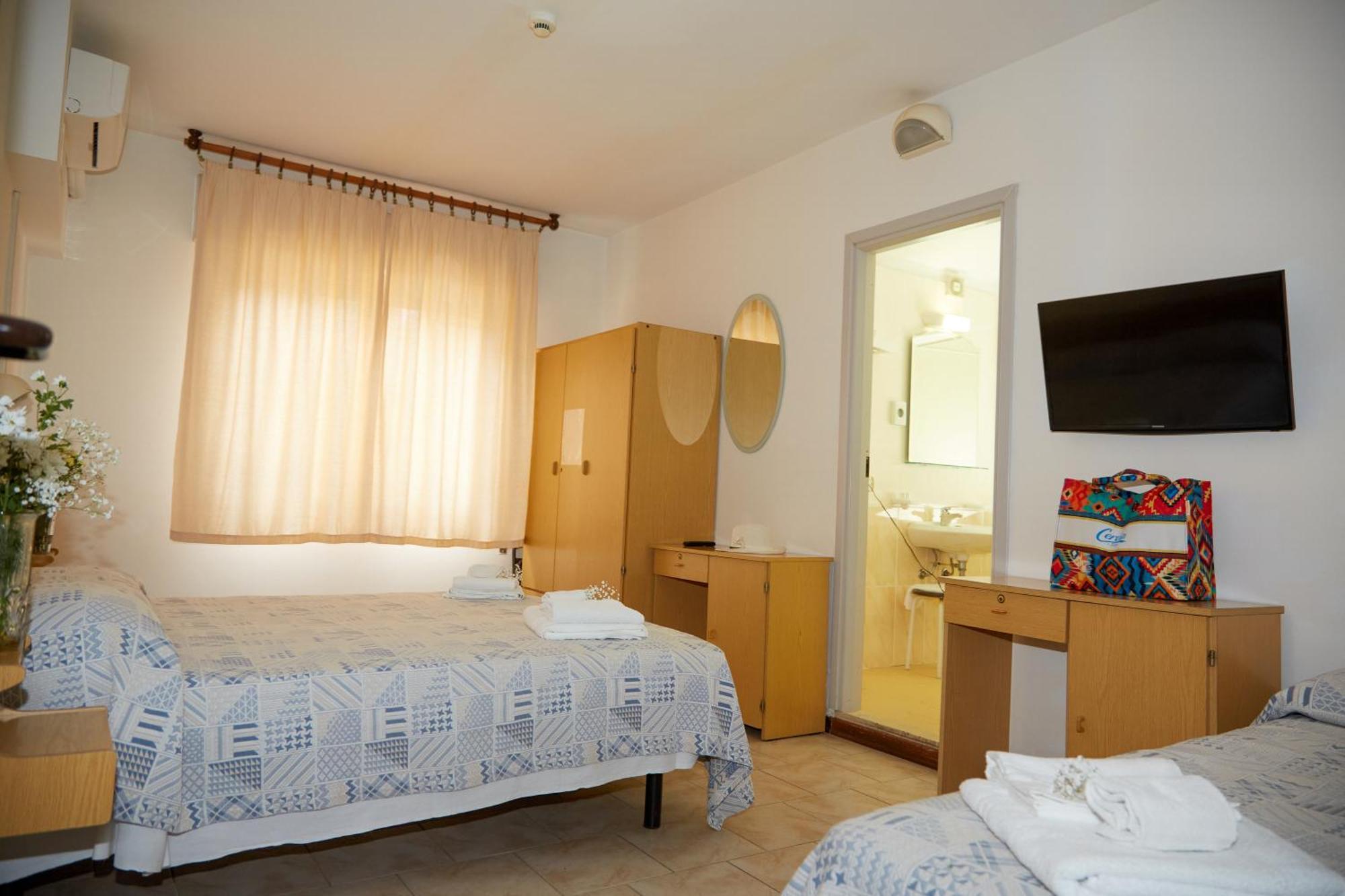 Hotel ItaliaЧервия Экстерьер фото