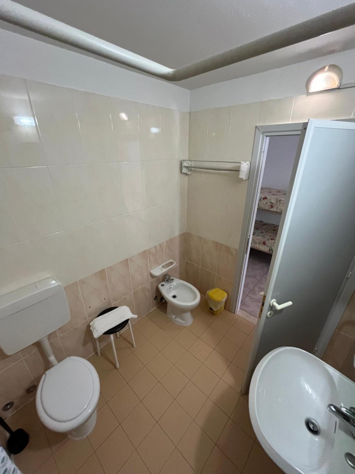 Hotel ItaliaЧервия Экстерьер фото